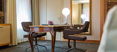 Senior Suite Arbeitsbereich