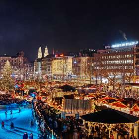 Weihnachten Hotel St. Gotthard Zürich: Weihnachtsdorf Sechseläutenplatz
