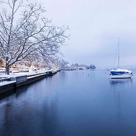 Zürich Winter Städtetrip Hotel St. Gotthard Zürich: Ufer Zürichsee im Winter